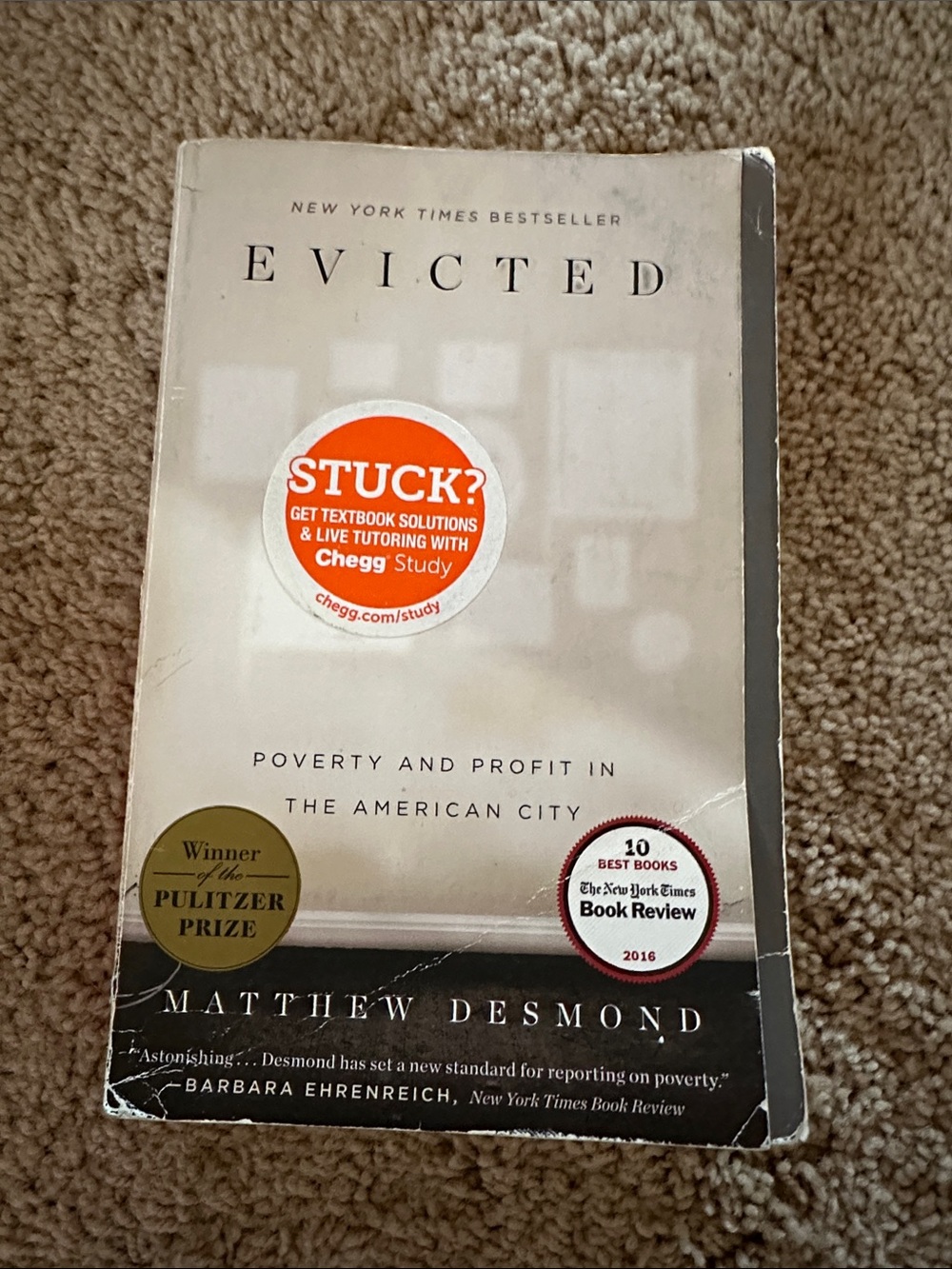 Evicted by Matthew Desmond — White Cover Paperback